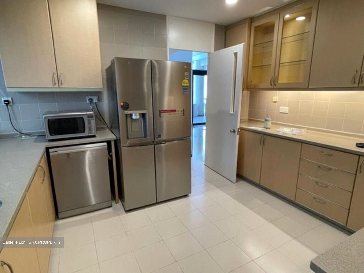 The Colonnade (D10), Condominium #519041311